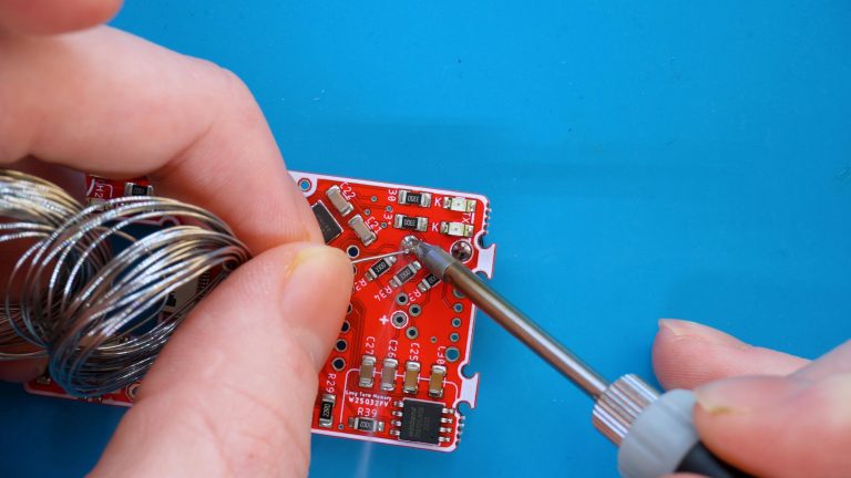 Microcade: Palm sized fully PCB arcade machine for STEM - 1CHXwjhCA51kj.jpg