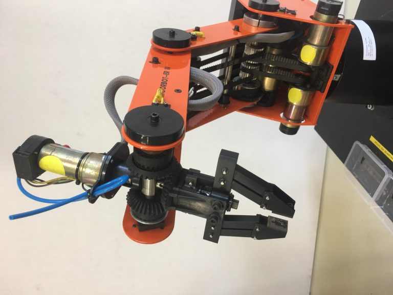 Robotic sorting plant – controlled by PLCs via WEBapp - 1yCim42U98UNU.jpg