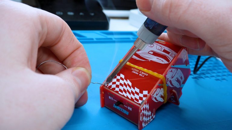 Microcade: Palm sized fully PCB arcade machine for STEM - 2b16p3d8ZUyYD.jpg