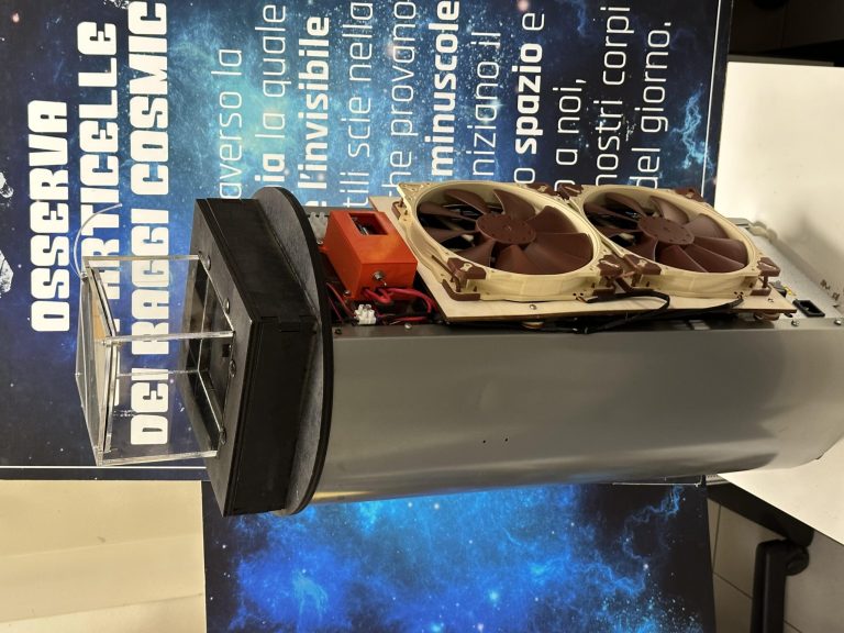 La fontanella delle particelle / Particle’s fountain - ArPirm0apO7R.jpeg