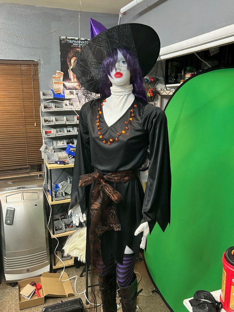 Betty9 Sings! - Maker Faire Orange County 2024