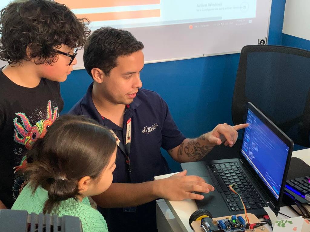 El impacto de la Inteligencia Artificial en niños de 6 a 15 años - Maker Faire cdmx-mexico-city 2024