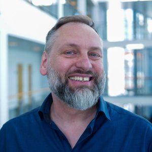 Hans Klysner Maker Photo