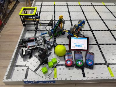 VEX Robotics from International Robotics Academy - Maker Faire Tashkent 2024